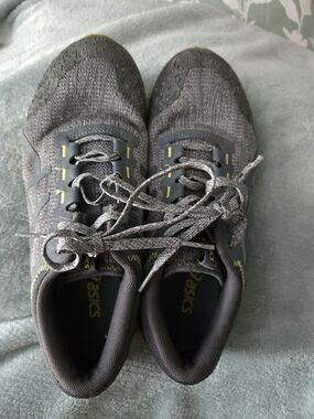 Womens Asics Gray Athletic Running Shoes with Yellow Highlights